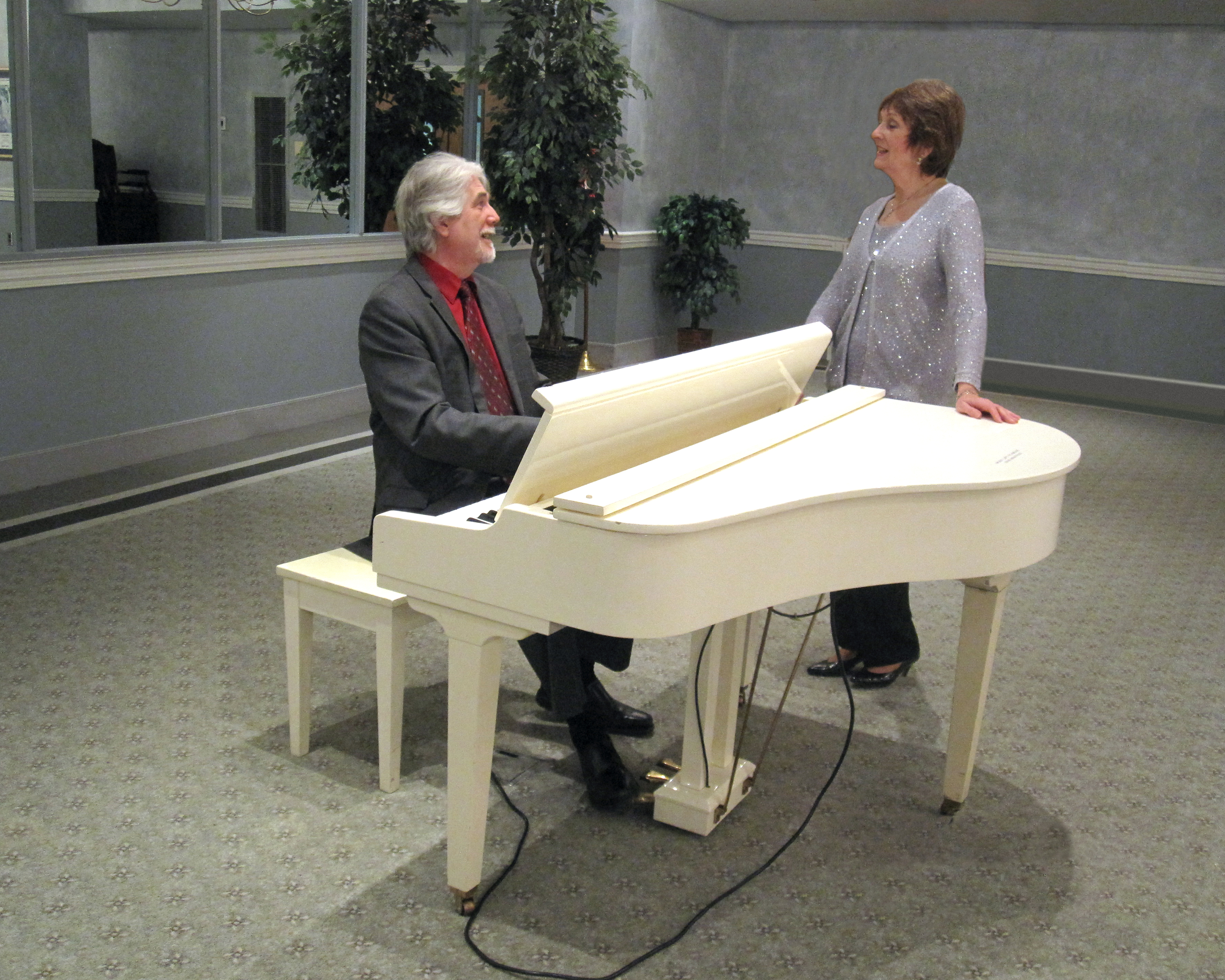 image of Roger Held and Marilyn Weilt Held rehearsing